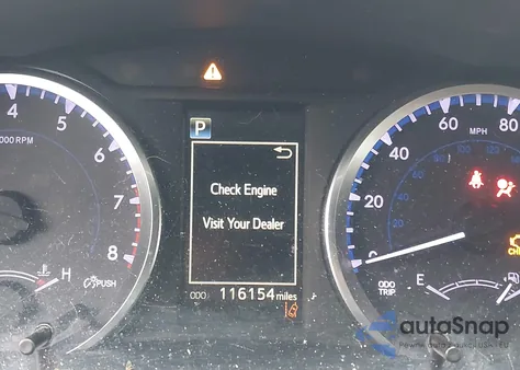 2018 Toyota Highlander Le Plus from USA, damaged, VIN 5TDBZRFH2JS912871